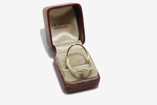 14k Gold Diamond Continuity Ring