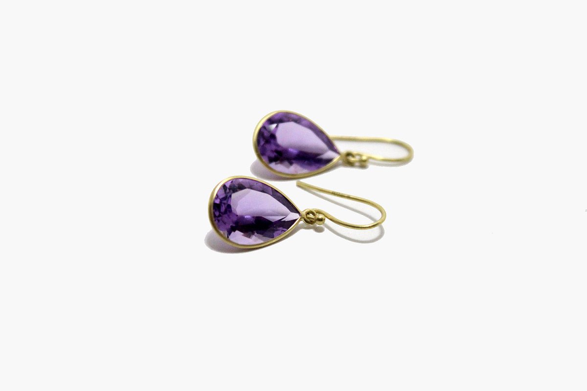 18k Gold Amethyst Wide Teardrop Earrings