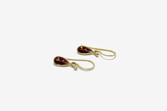 18k Gold Garnet Tiny Petal Earrings